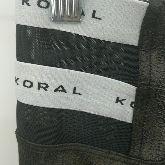 NWOT KORAL Set High Rise Obscure Leggings w. Minor Flaw Size XS - Picture 10 of 10